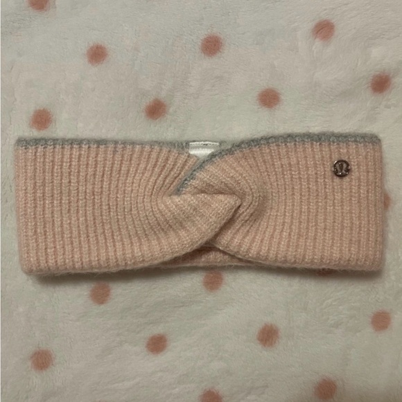 Lululemon Alpaca Wool-Blend Ear Warmer - Picture 2 of 4